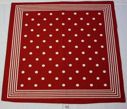 Zakdoek, bandana, mouchoir, foulard €.5,00 p.st. Nr.01 met bloemmotief,