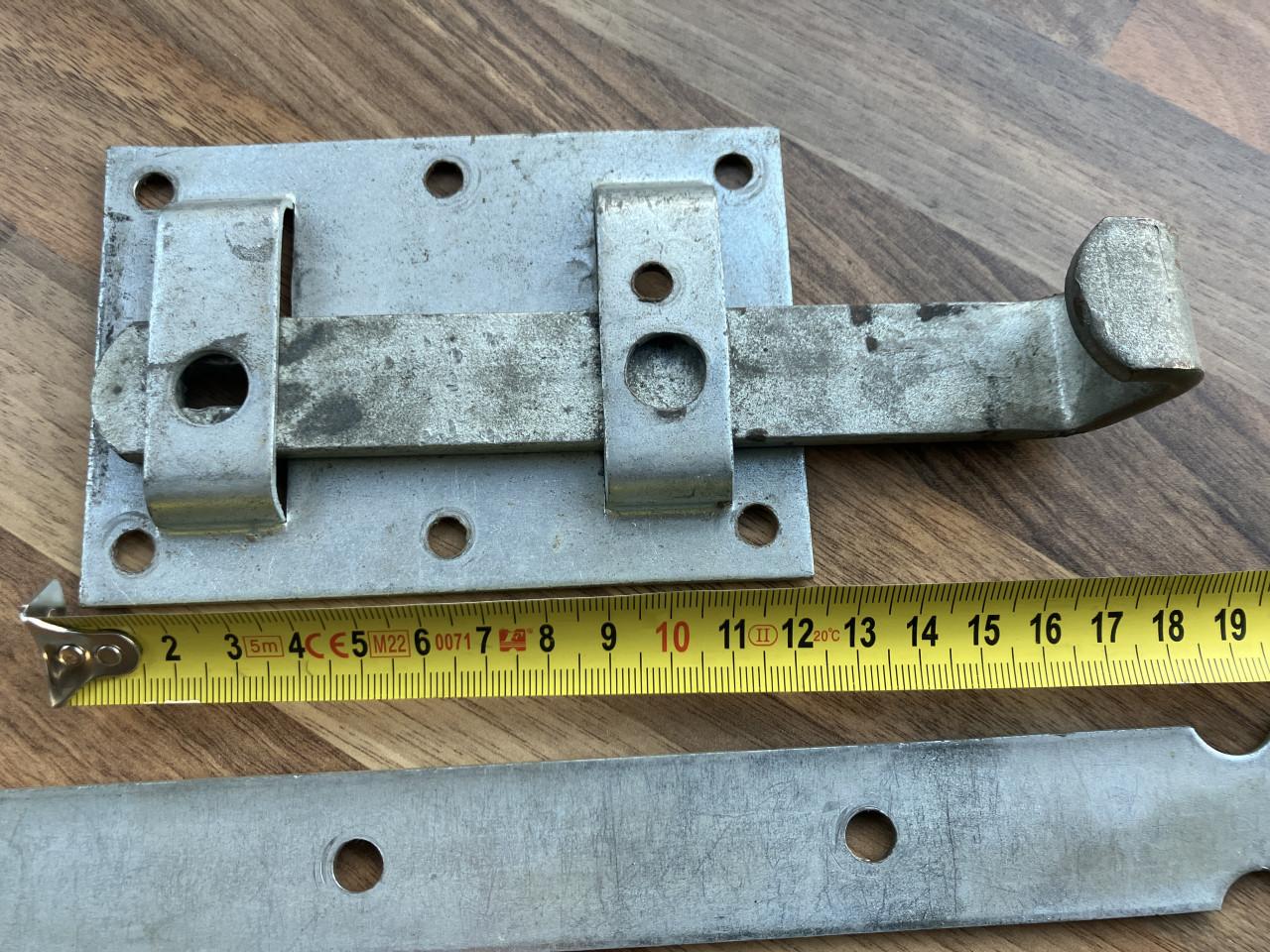 Poortgrendel cq. tuinhekgrendel incl. scharnieren