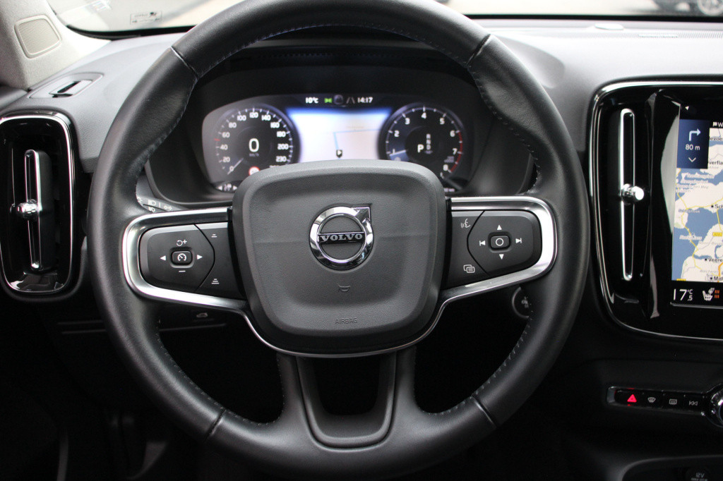 Volvo XC40 2.0 t4 awd scandinavian line | h/k | 360 camera | leder |