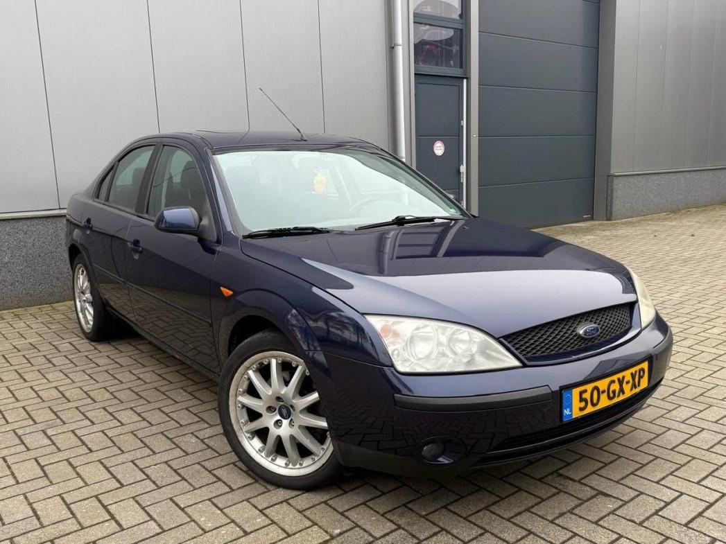 Ford Mondeo 2.0-16V Trend Automaat