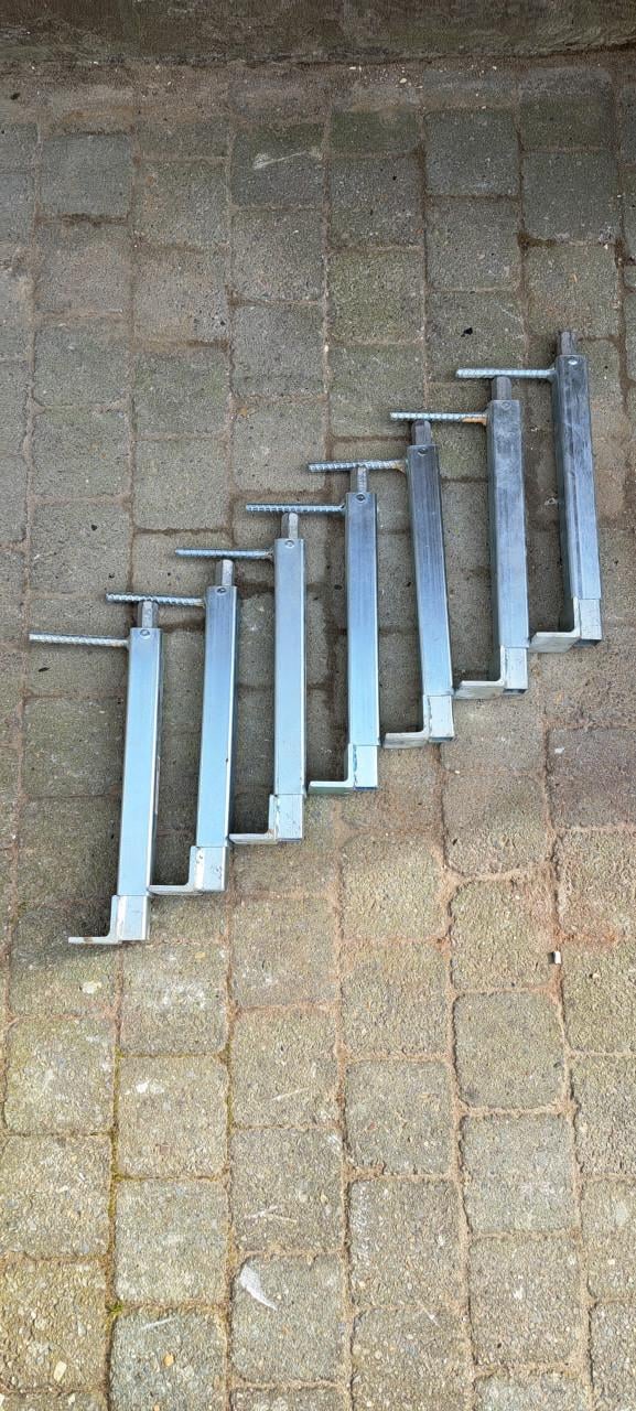 Gevelklemmen 7 st 27-43cm