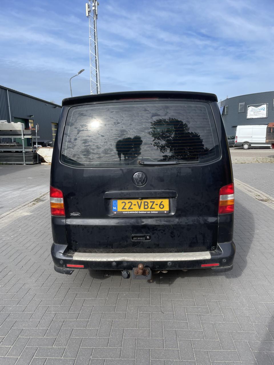 VW Transporter 2007 - 2,5l TDI/130pk - 277.500km