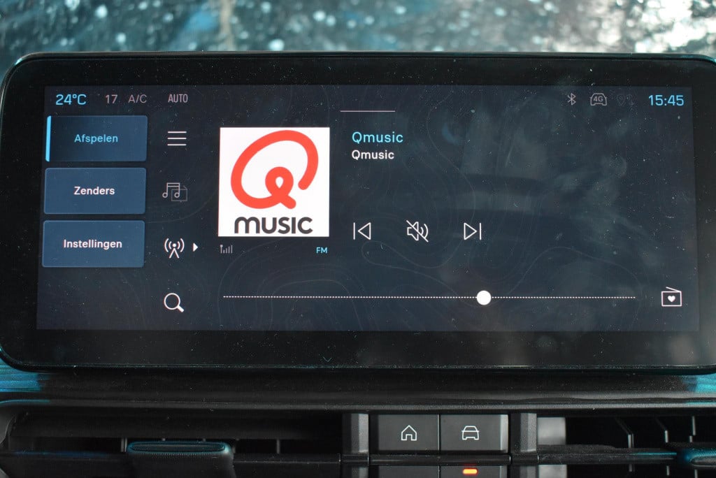 Jeep Avenger longitude 54 kwh | navi | lmv | cruise | apple carplay/android