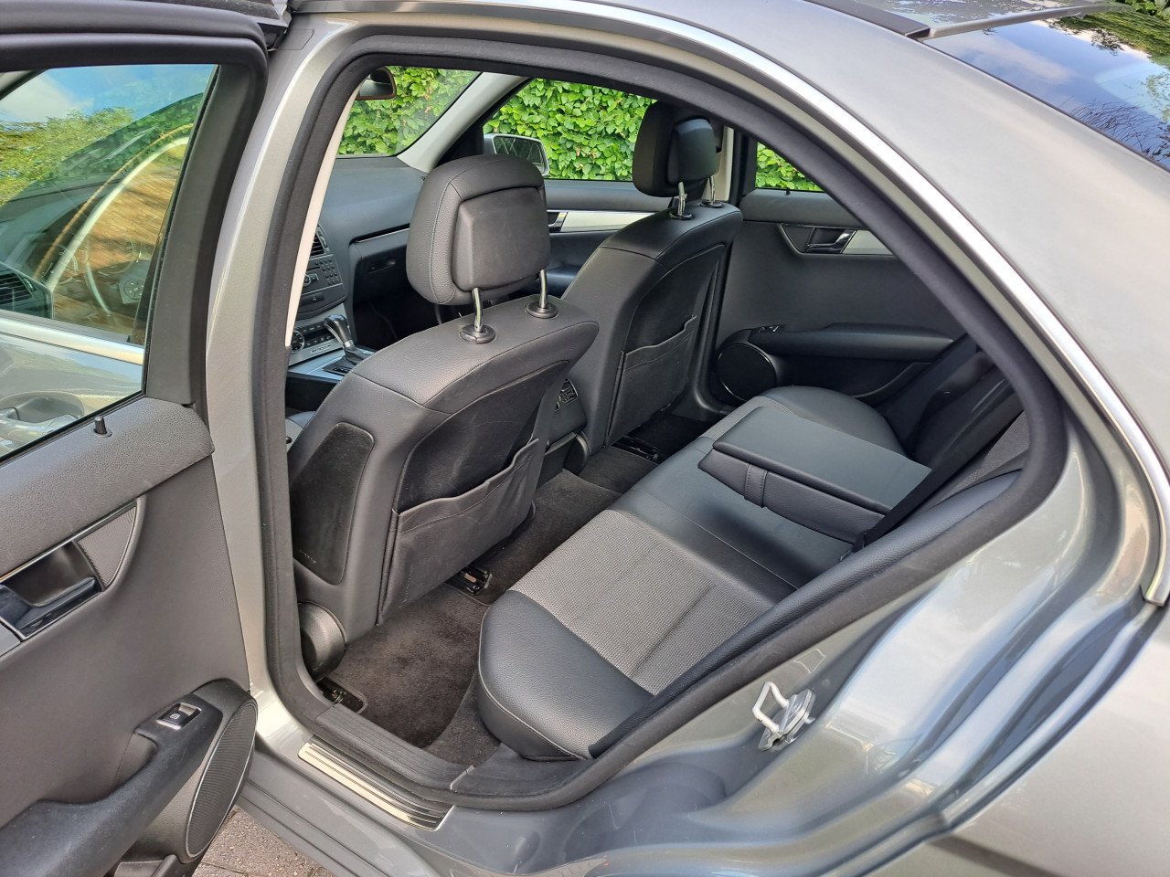 Mercedes Benz C180 CGI Avantagrde Automaat Bj2010 *** 170.000 km N.A.P. ***
