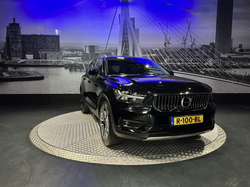Volvo XC40 1.5 t4 recharge inscription expression *harmankardon*camera*