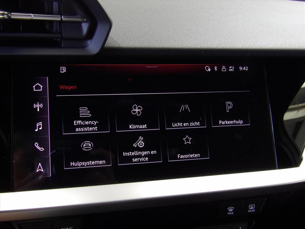 Audi A3 35 tfsi 150pk s tronic s line edition