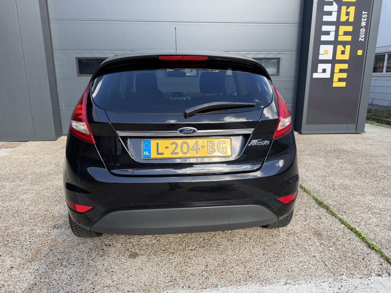 Ford Fiësta 1.4 71KW Trend 3DR 2009 Zwart Airco Apk Keyless