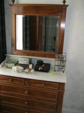 Antieke toilettafel/commode