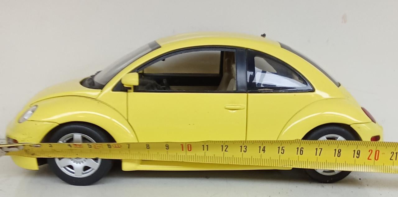 Modelauto Volkswagen Beetle geel metaal
