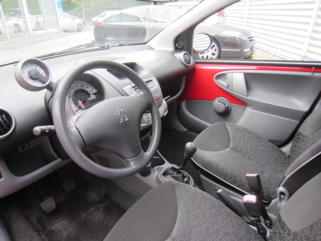 Peugeot 107 1.0i 12v sublime 5-drs airco nieuwe apk