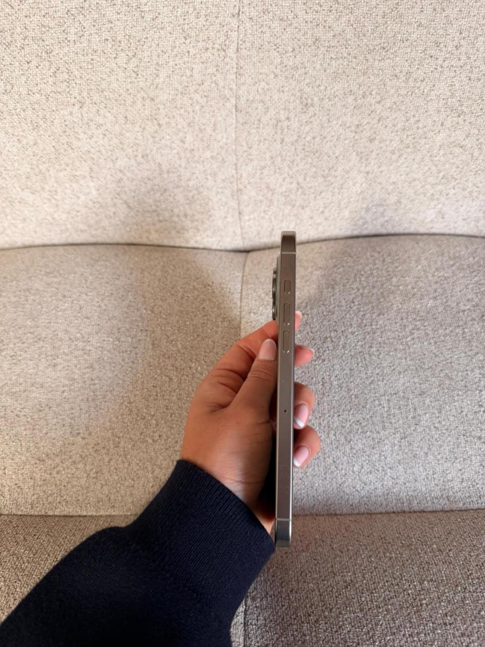 IPhone 16 pro max (grijs)  256 GB