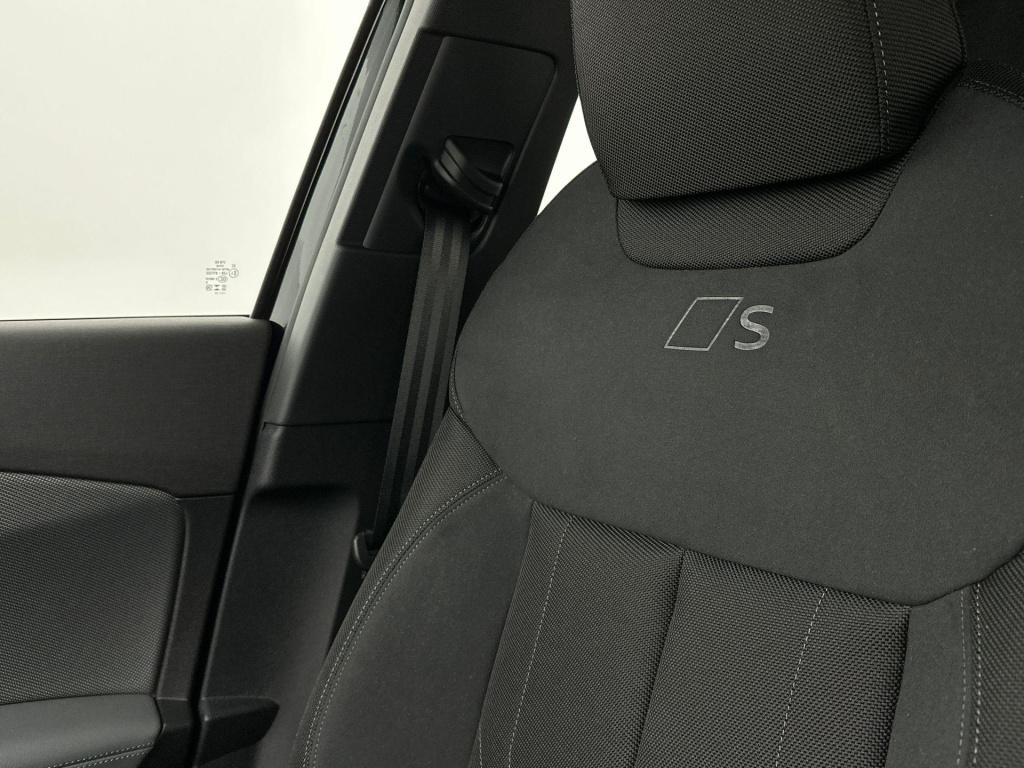 Audi Q3 s edition e-hybrid 272 pk suv l trekhaak