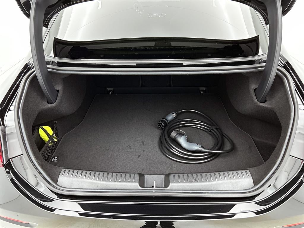 Mercedes-Benz Cla 250+ launch edition 85 kwh | trekhaak | nightpakket | war