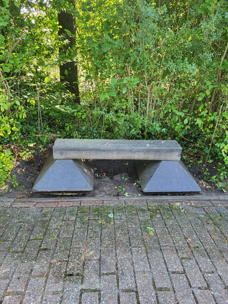 Hardstenen zit bank
