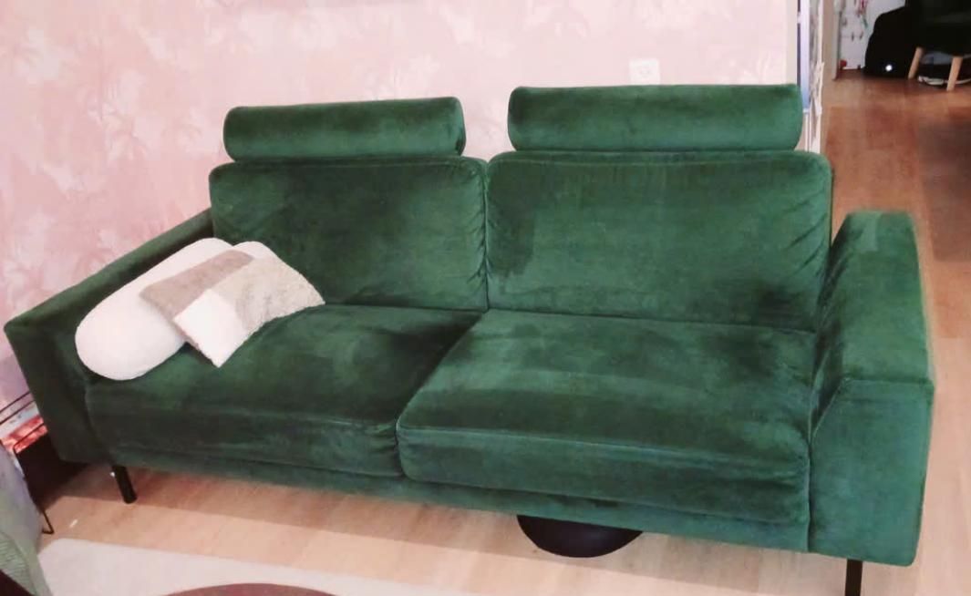 Fluweelgroene bank - 226x90 cm, gekocht februari 2023