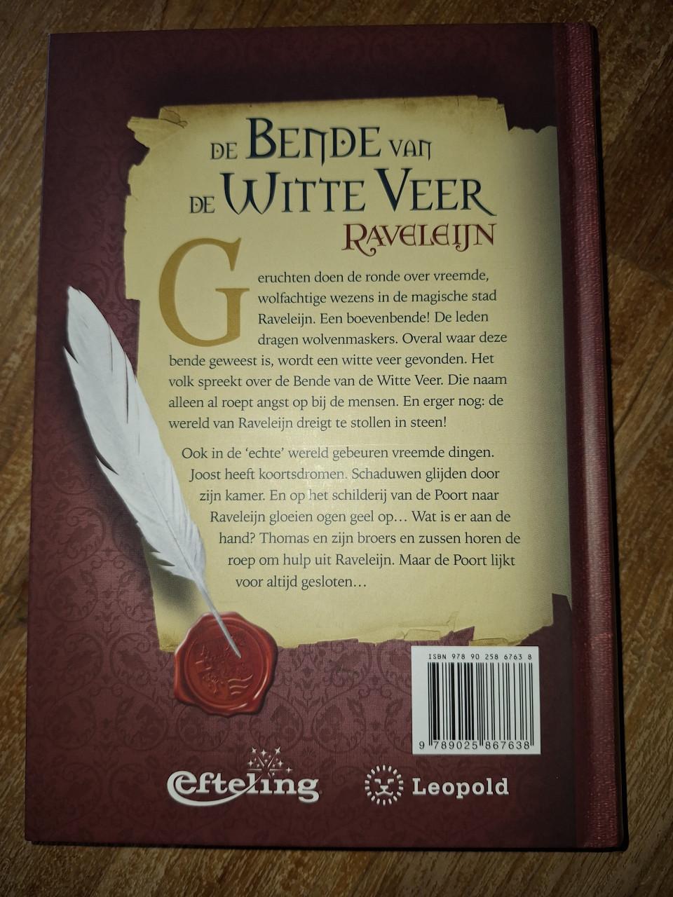 Set Eftelingboeken (6x) + stoffen polsbandjes