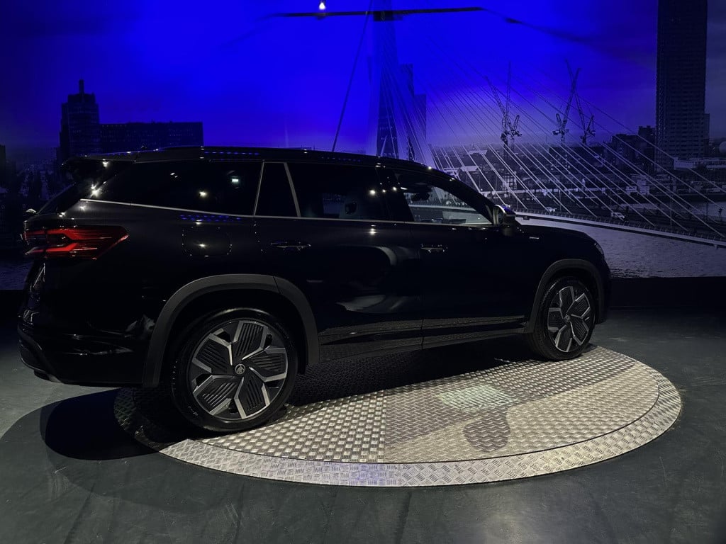 Skoda Kodiaq 1.5 tsi phev sportline business nieuw!! *pano*trekhaak*20 inch