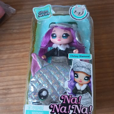 Nanana high pop nieuw Chrissy Diamond