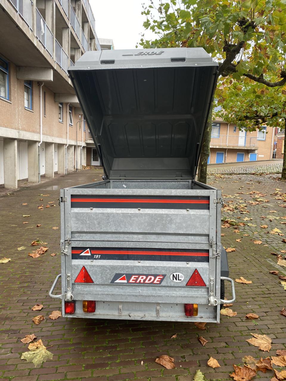 Erde bagagewagen met ABS hardtop en zijverlaging