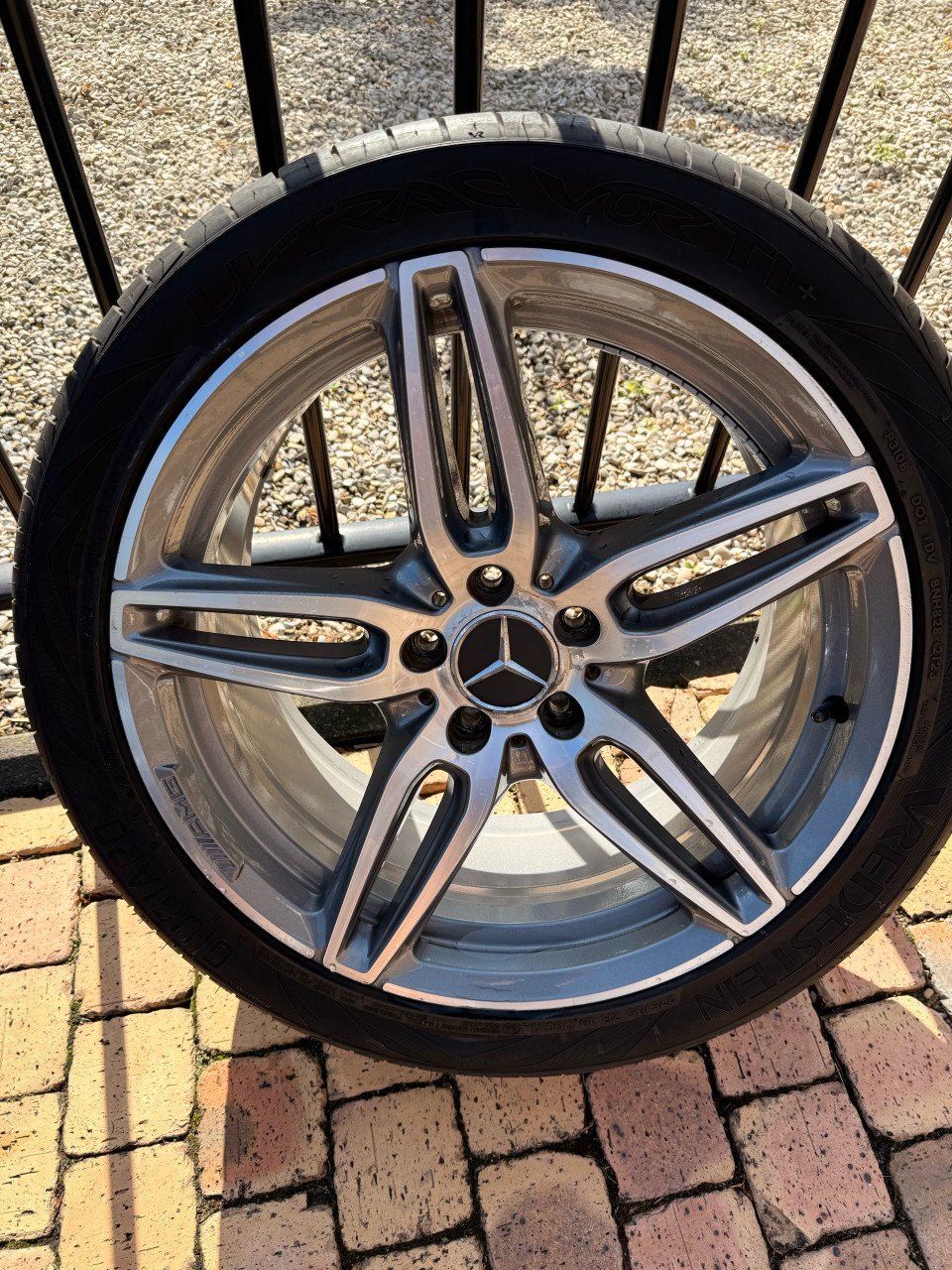AMG Velgen