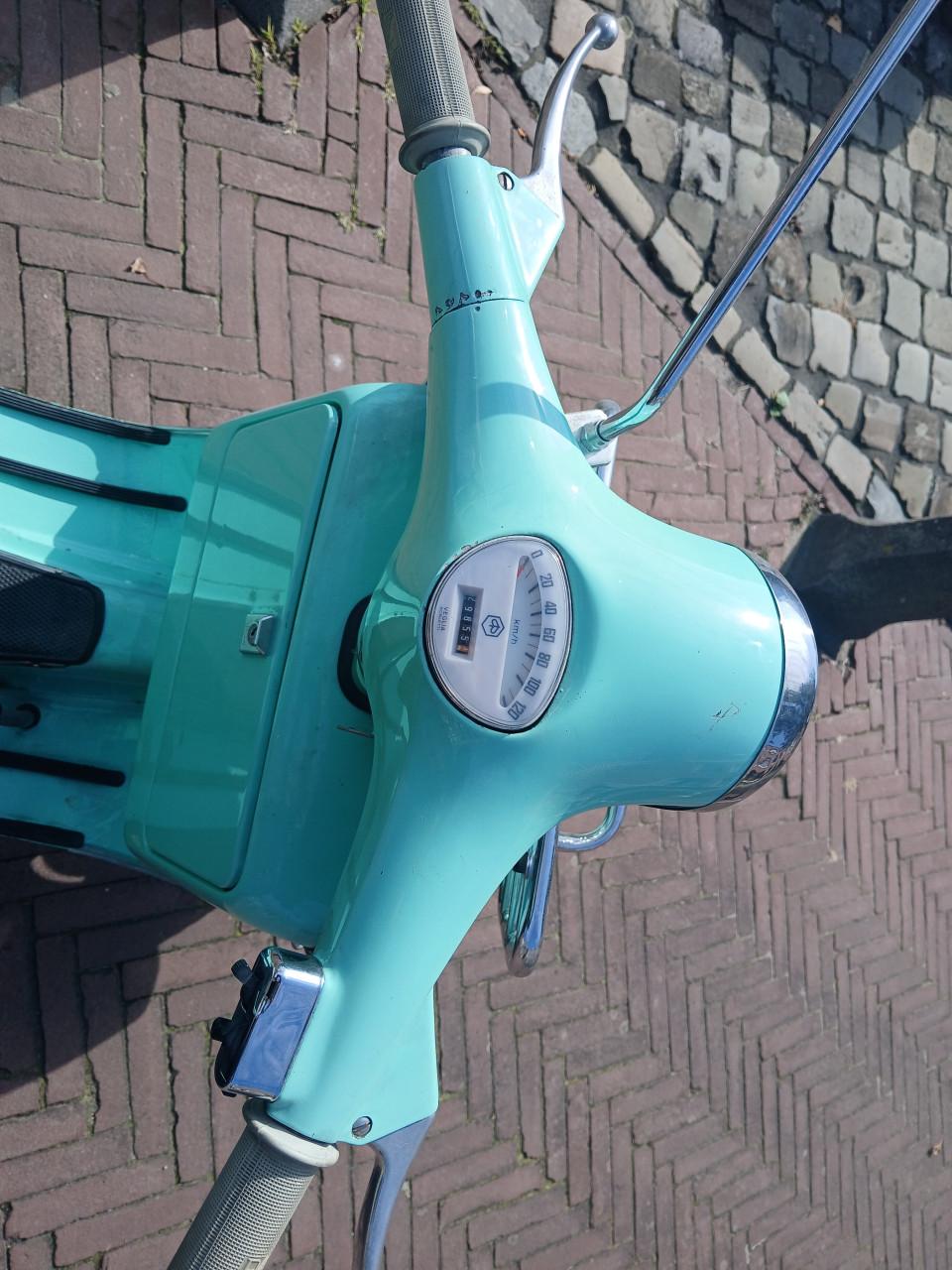 1971 vespa primavera 125