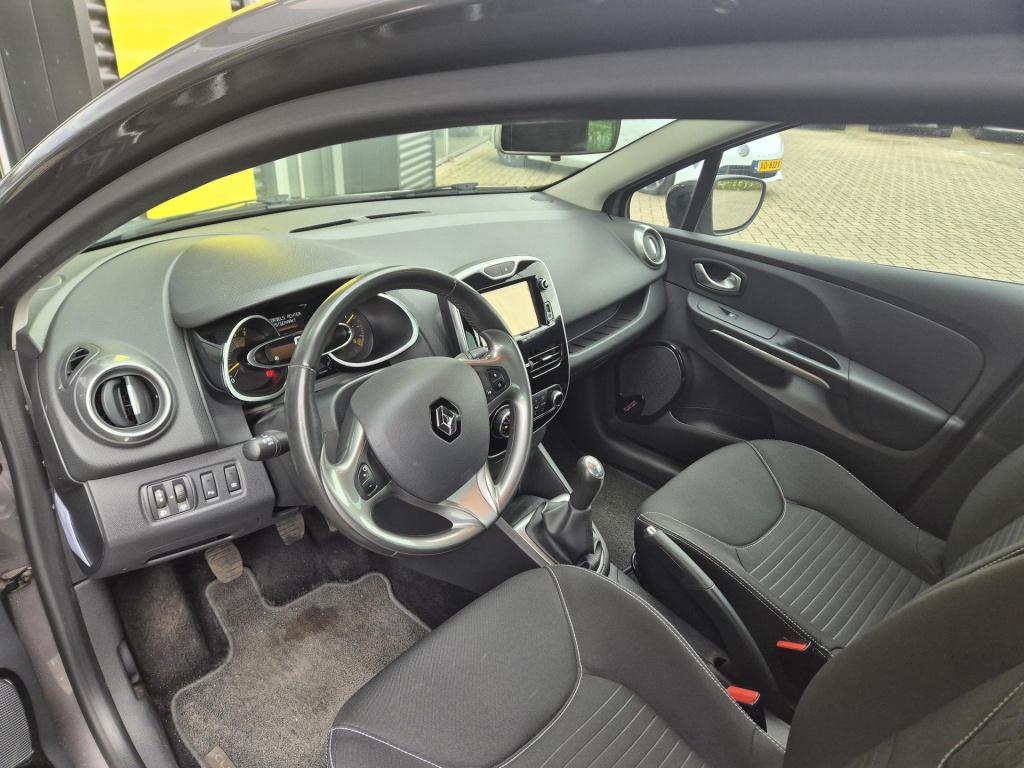 Renault Clio tce 90 limited climate control, navigatie, bluetooth, trekhaak