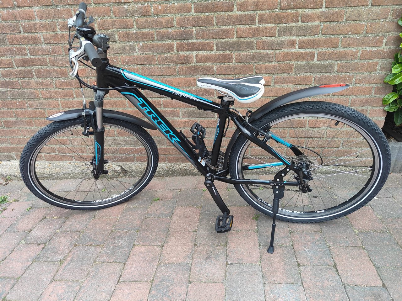 Trek Skye SL 26 inch mountainbike 24 versnellingen verende voorvork