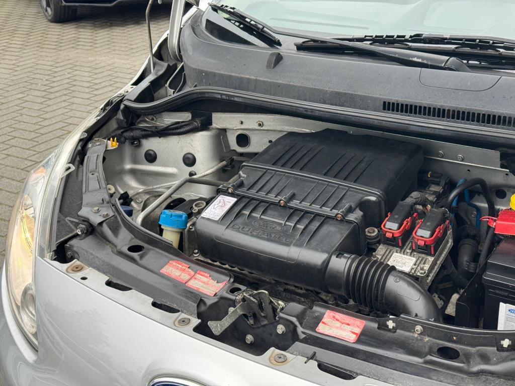 Ford KA 1.2 titanium * airco * l.m. velgen * apk tot 31-10-2027