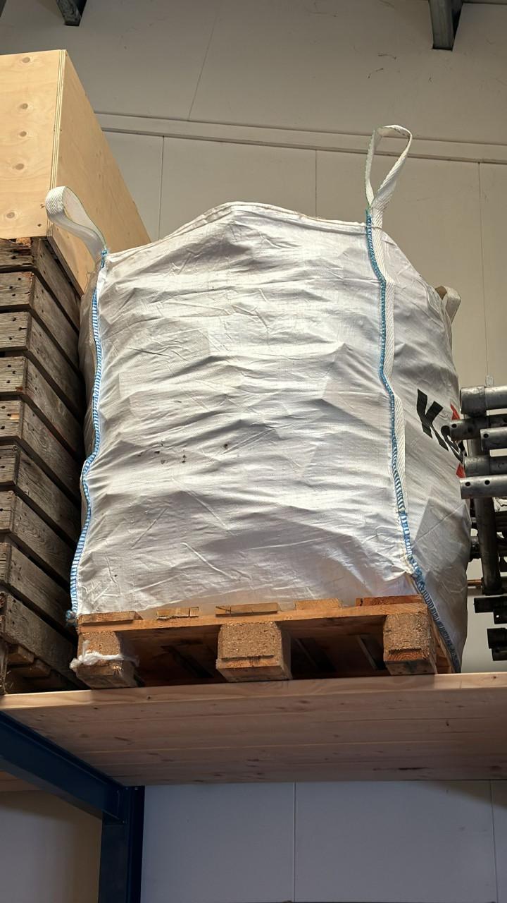 30cm stukjes Kuub haardhout gemend veel warmte