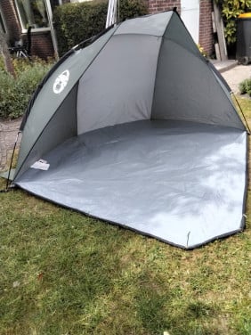 Strandtent coleman 1x gebruikt.