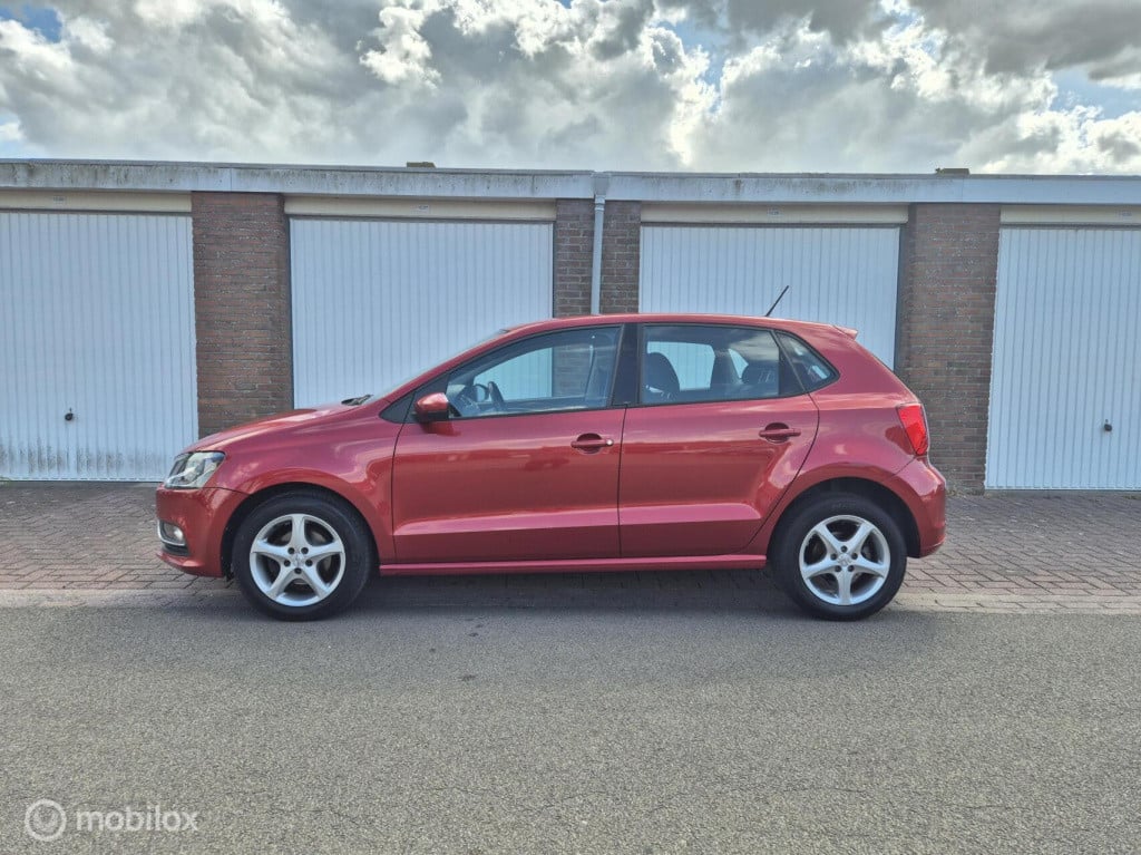 Volkswagen Polo 1.2 tsi comfortline / dealeronderhouden / cruisecontrol / b