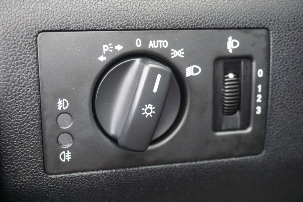 Mercedes-Benz B-Klasse 160 blueefficiency business class airco / cruise / b