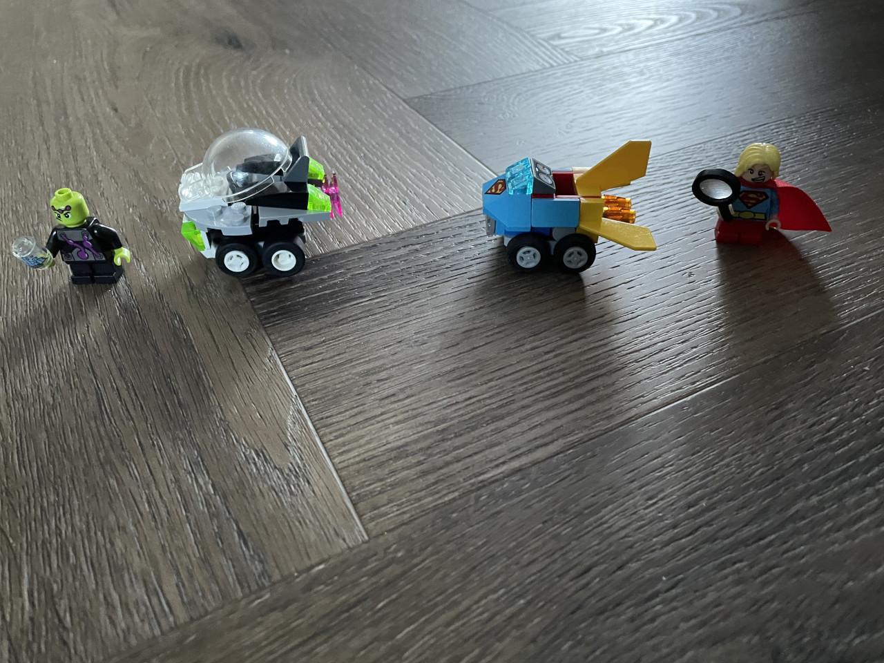 Lego Dc comics superhelden: Supergirl vs. brainiac 76094