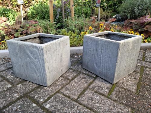 Set 2 mooie plantenbakken