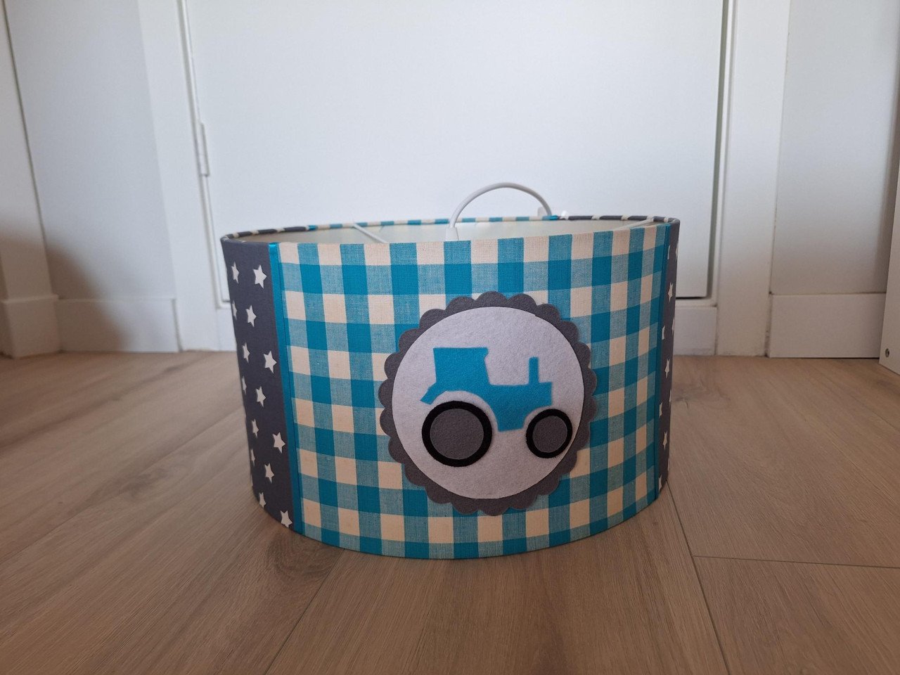 Hanglamp met tractor