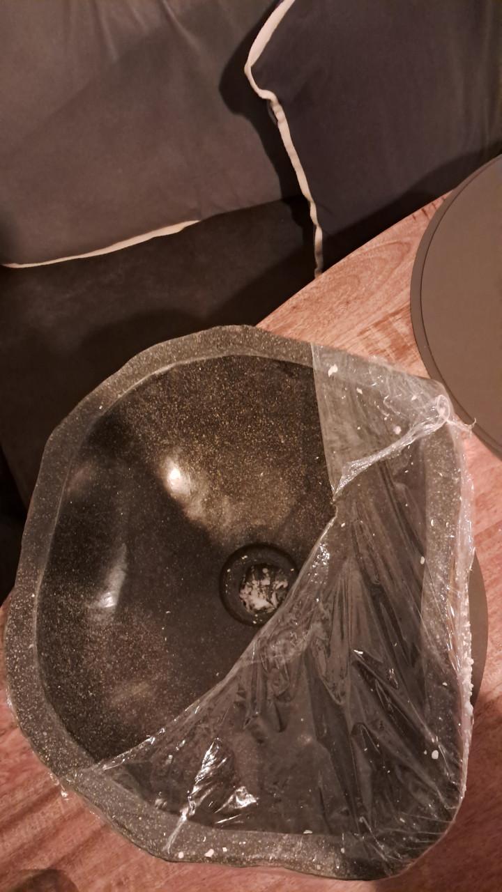 Zware rivier stenen opbouw waskom
