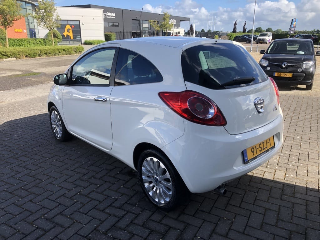 Ford KA 1.2 titanium x s/s