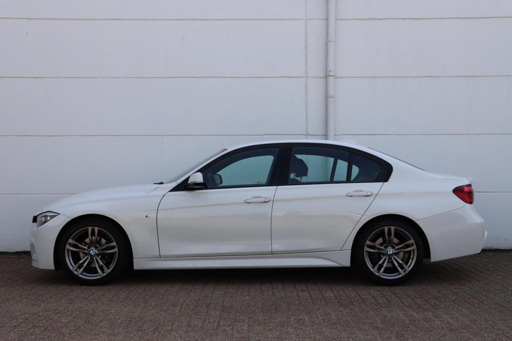 BMW 3-serie 320i edition m sport shadow executive 184pk