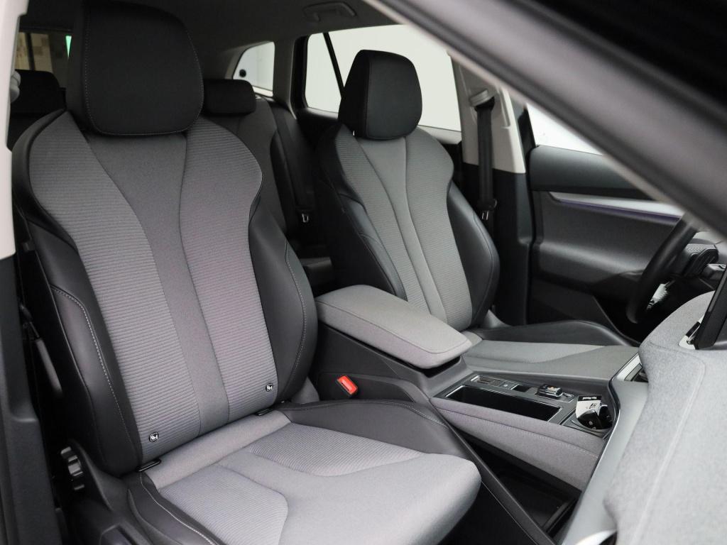 Skoda Enyaq Iv 80 | automaat | navigatie | apple carplay / android auto | s