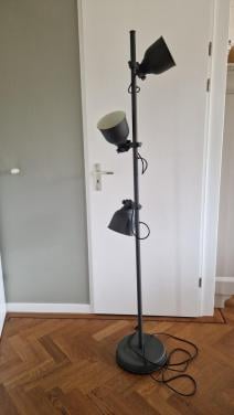 Staande vloerlamp