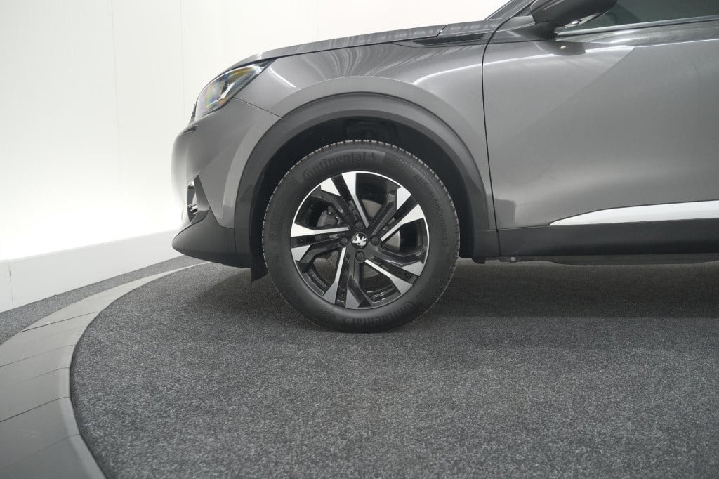Peugeot 2008 puretech 102 allure pack | camera | apple carplay | parkeersen