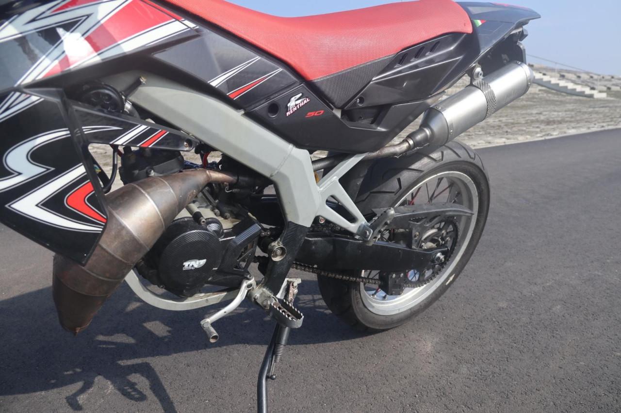 Debi Aprilia sx50 volledig gereviseerd!