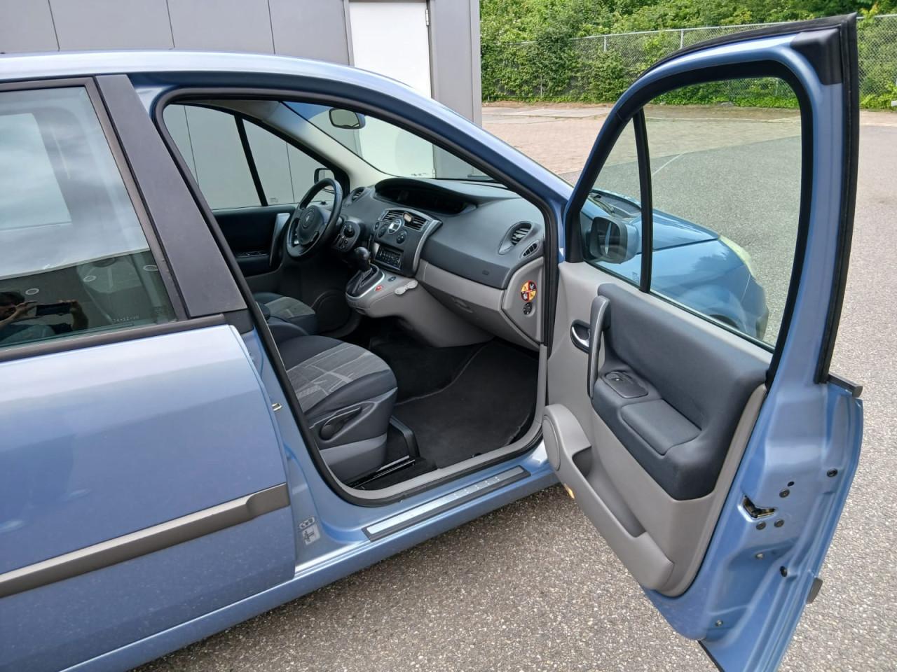 Renault Scénic 1.6-16V Tech Line