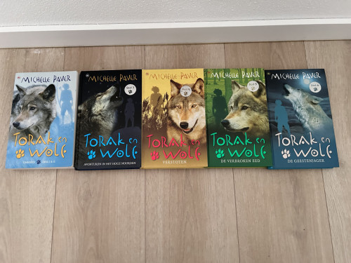 Zesdelige boekenserie Torak en Wolf