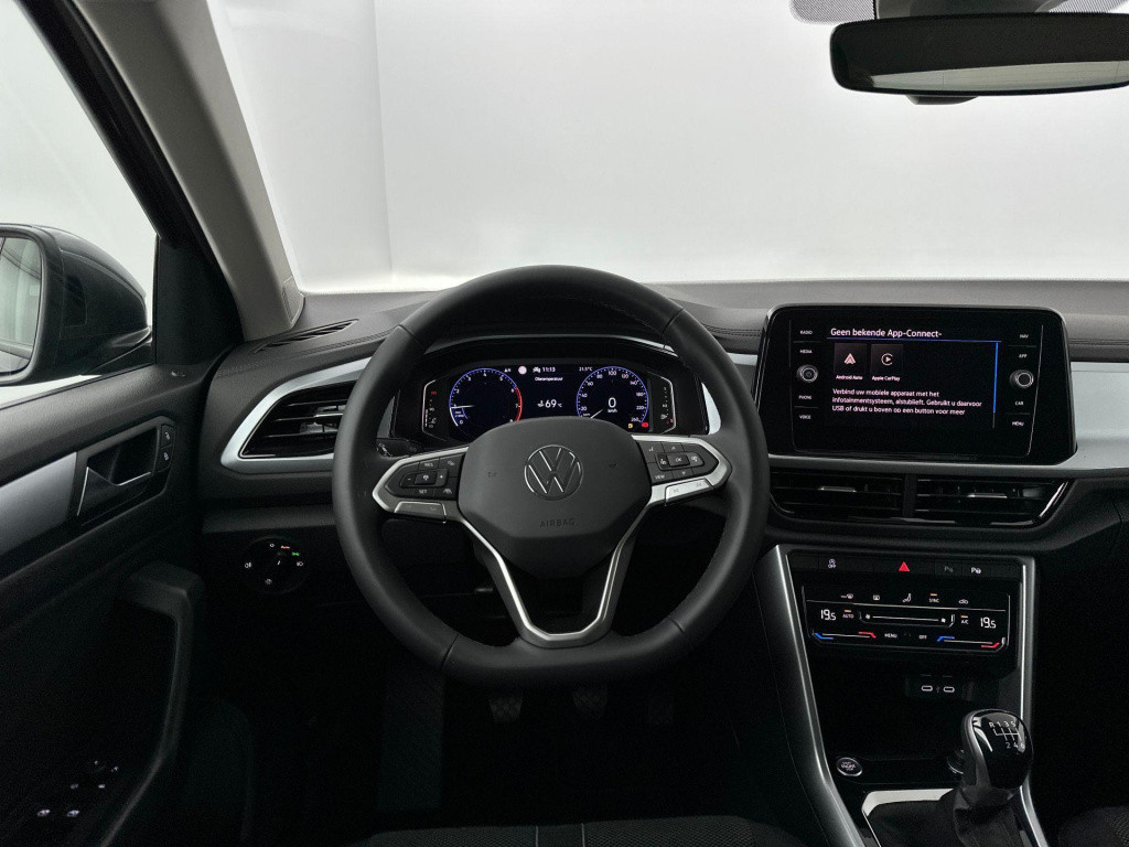 Volkswagen T-roc life edition 1.0 85 kw / 116 pk tsi suv 6 versn. h