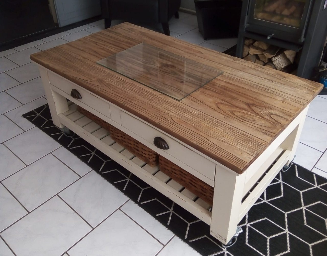 Te koop salontafel €50,-