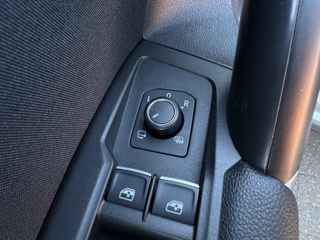 Volkswagen Tiguan 2.0 tsi 4motion highline | trekhaak uitklapbaar | stoelve
