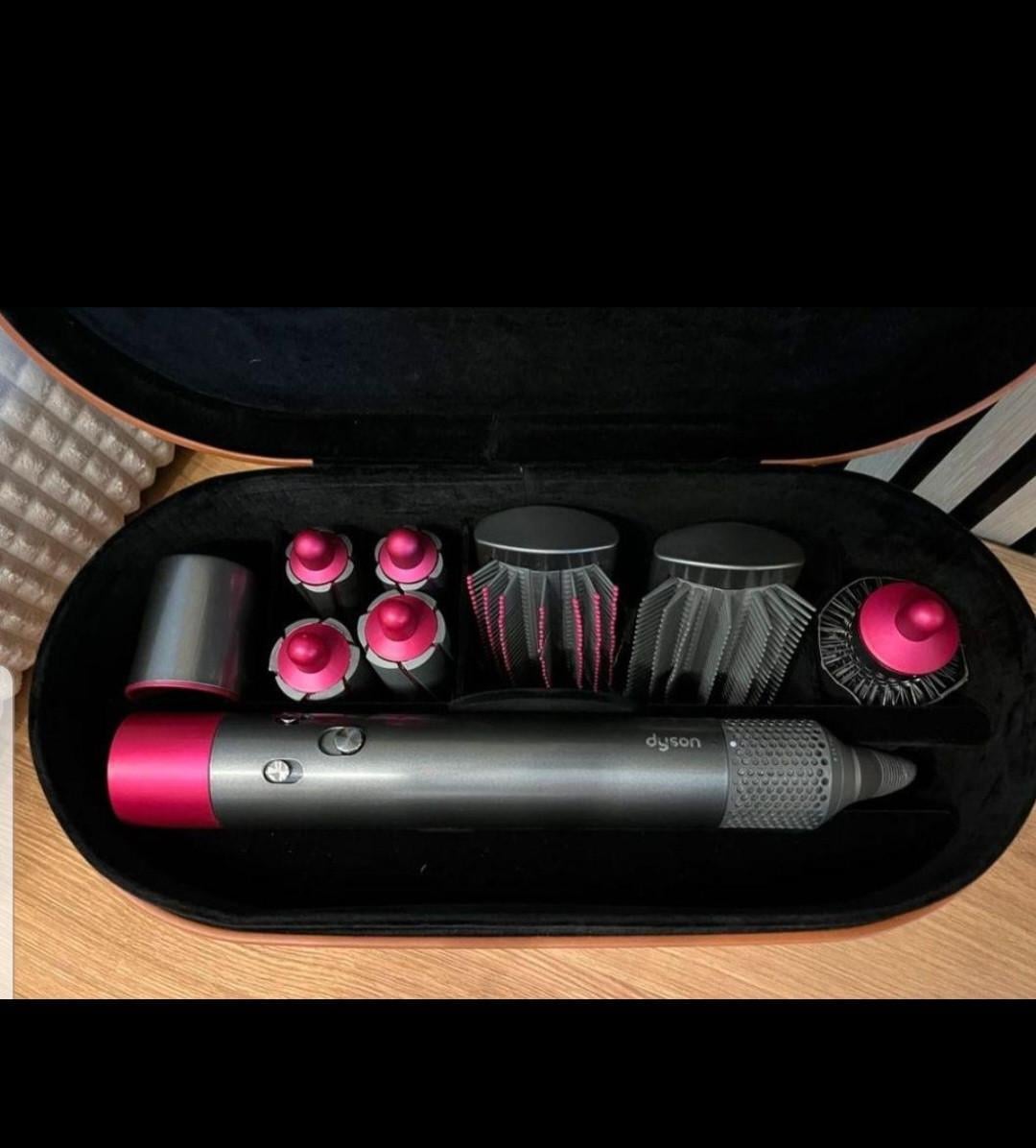 Dyson airwrap