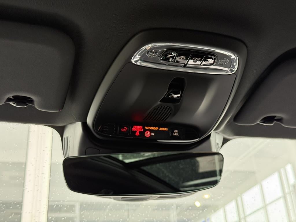 Volvo V60 t6 340pk recharge r-design| panodak| b&w sound| adap.cruise| tre