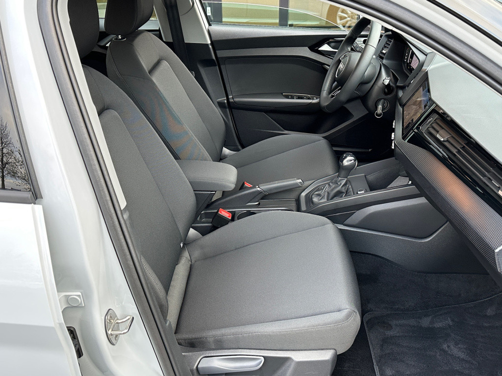 Audi A1 Sportback 30 tfsi 116pk s-tronic s-line | navi | virtual cockpit | 